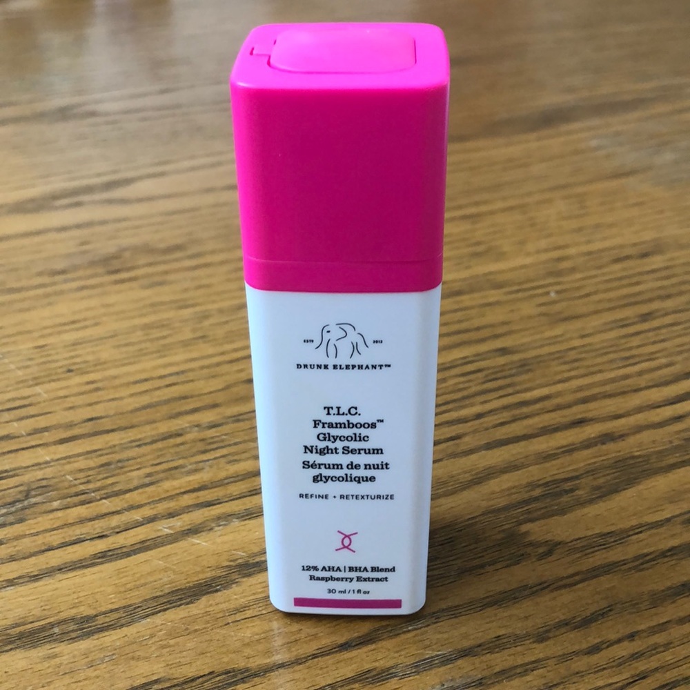 T.L.C. Framboise Glycolic Night Serum